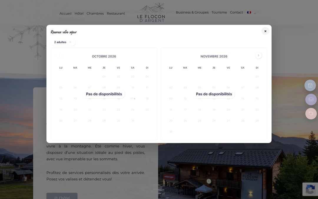 Fenêtre « Réservez votre séjour » ouverte sur l’accueil du Flocon d’Argent : calendrier de deux mois et choix des adultes, trois boutons flottants à droite