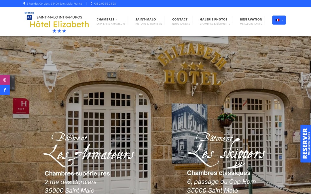 Accueil du site de l’Hôtel Elizabeth, à Saint-Malo, avec la note Booking affichée au-dessus du logo