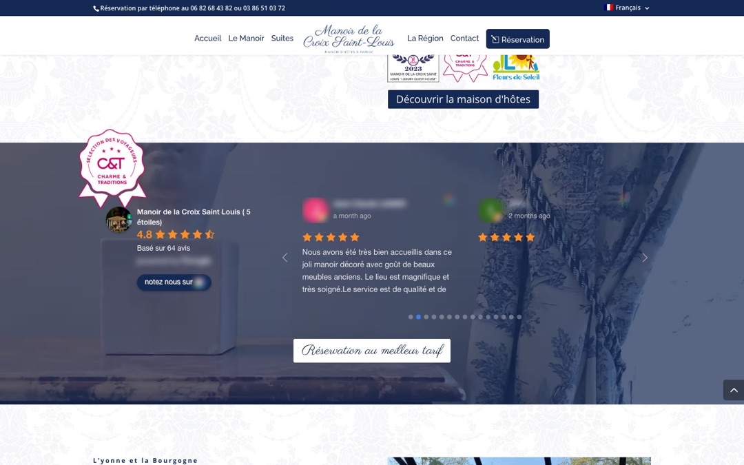 Page d’accueil du Manoir de la Croix Saint Louis : bandeau d’avis avec la note 4,8 sur la base de 64 avis, avis qui défilent et bouton « notez nous sur »