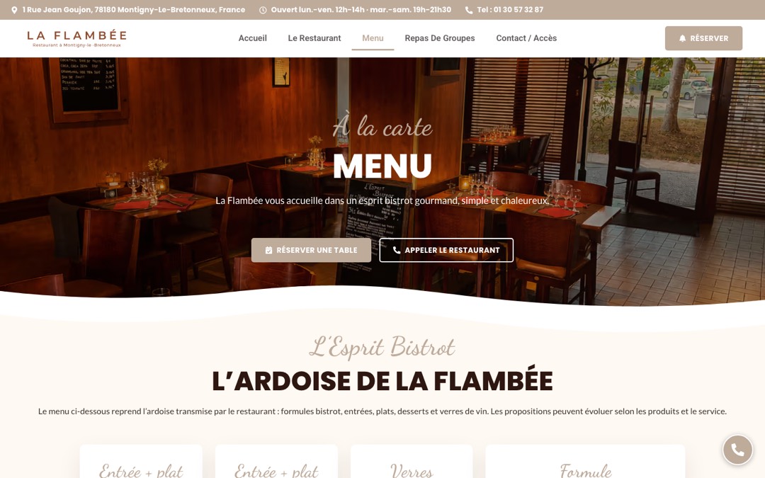 Page « Menu » du site de La Flambée, à Montigny-le-Bretonneux : photo de la salle, titre « L’ardoise de La Flambée » et cartes de formules, avec le bouton « Réserver une table »