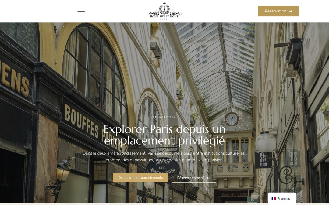 Page « Le quartier » du site Home Sweet Home Paris : un passage couvert du deuxième arrondissement, avec le titre « Explorer Paris depuis un emplacement privilégié »